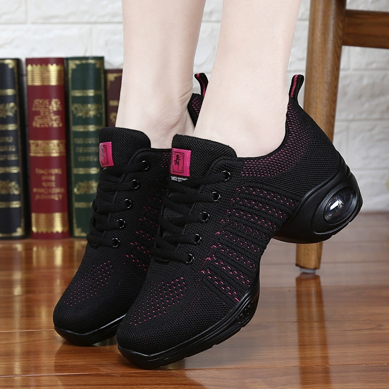 Dames sneakers met demping, ad - Zumba & Yoga Fitness By Anushree Pune Reviews recensie en prijs
